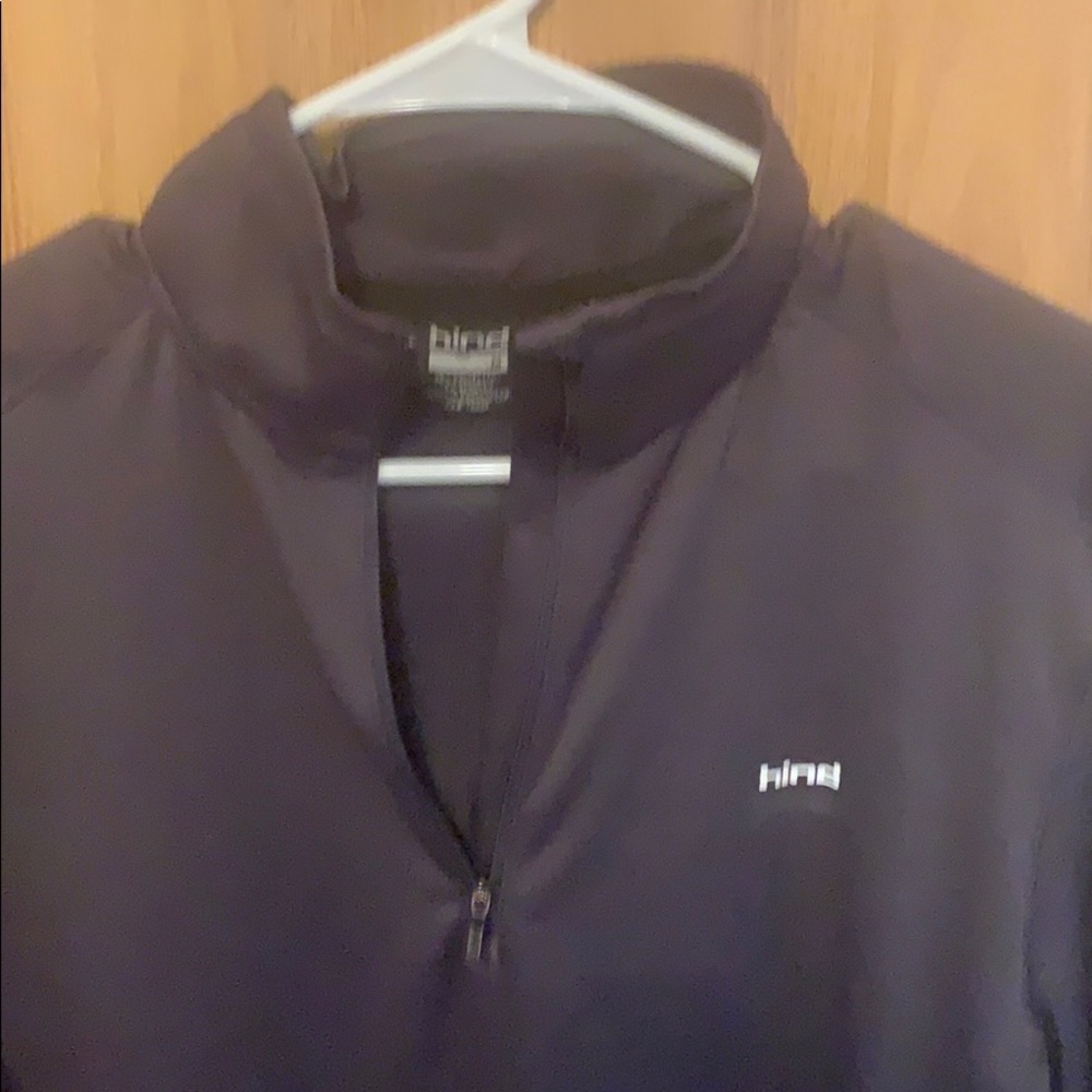 Nwt lite pullover - Picture 2 of 3